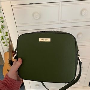 Kate Spade Cammie Newbury Lane in Green